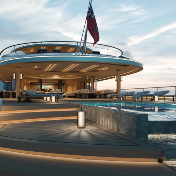 THE WORLD'S FIRST YACHT OF HYDROGEN FOR 644 MILLION DOLLAR M/Y AQUA